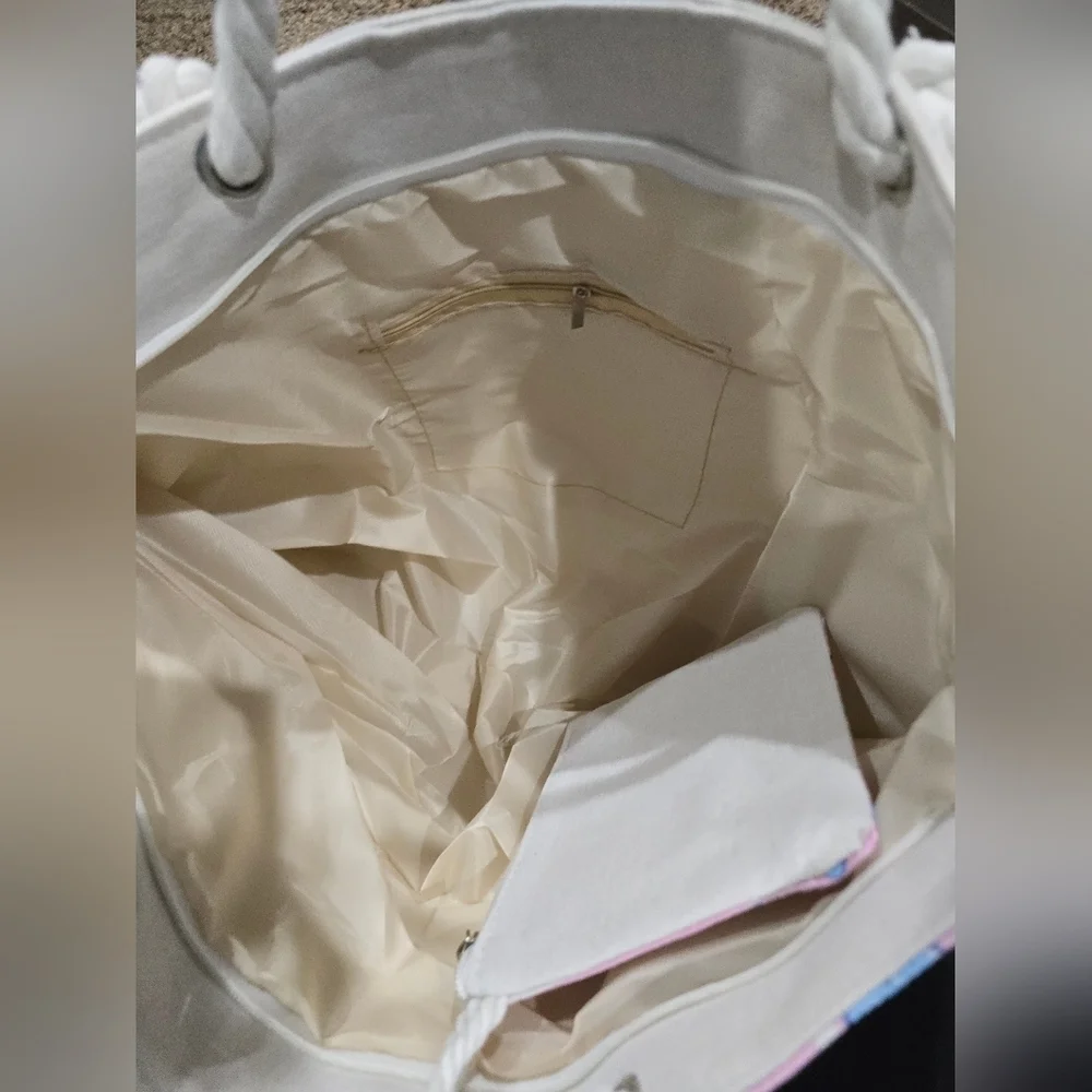 New Hello Kitty Zip Tote Bag with Coin Pouch and Rope Handles